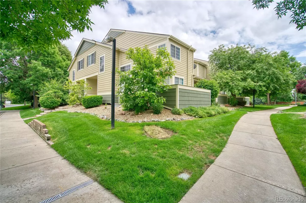 Longmont, CO 80504,930 Button Rock DR #29