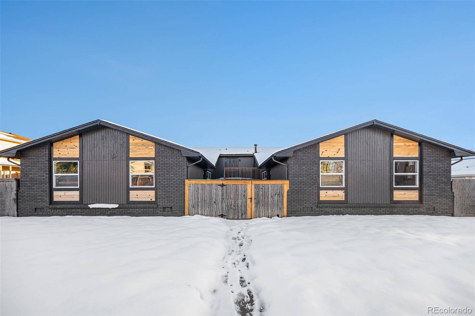 Aurora, CO 80011,16450 E 14th PL