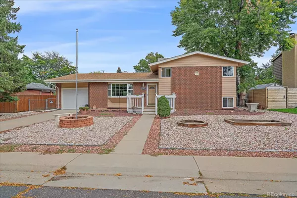 Arvada, CO 80004,6072 Pierson CT