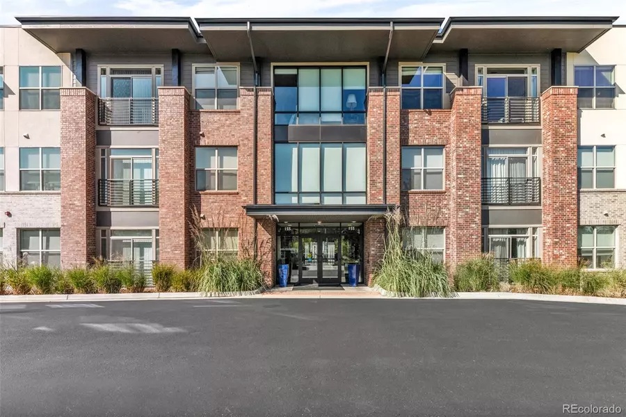 155 S Monaco Pkwy #302, Denver, CO 80224