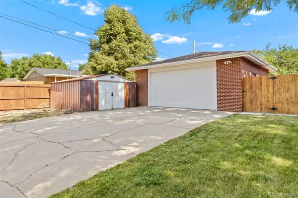 Golden, CO 80401,2101 Youngfield ST