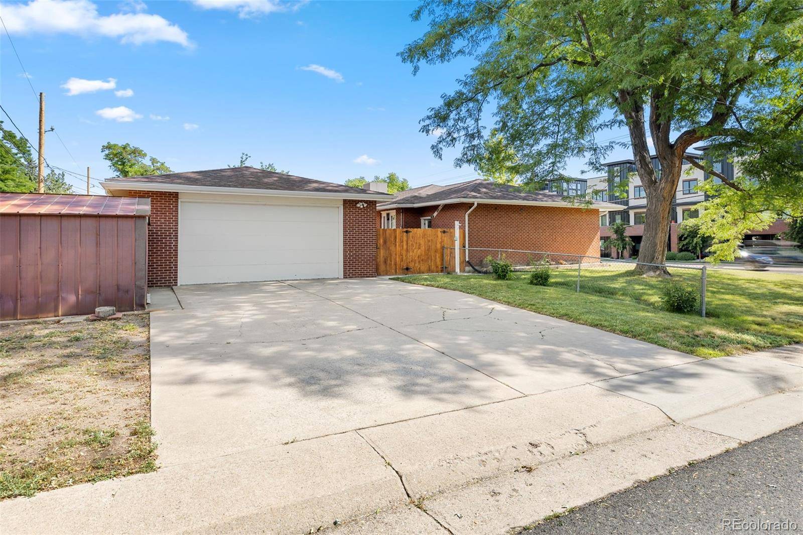 Golden, CO 80401,2101 Youngfield ST