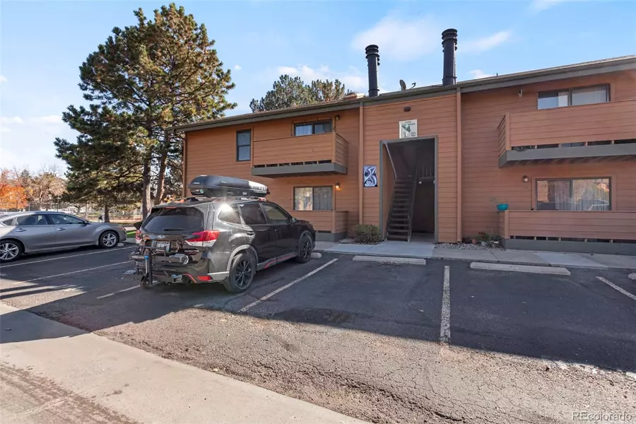 3325 S Ammons ST #205, Lakewood, CO 80227