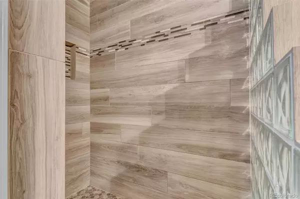 Denver, CO 80203,925 N Lincoln ST #9D