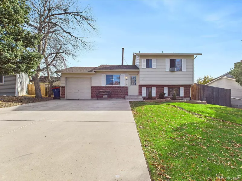 1740 S Ouray CT, Aurora, CO 80017