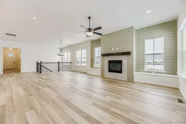 Aurora, CO 80016,8902 S Riviera WAY