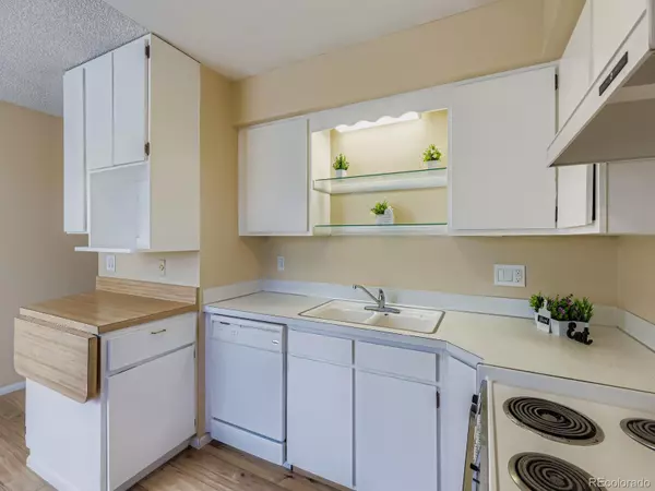 Lakewood, CO 80228,12885 W Alameda DR
