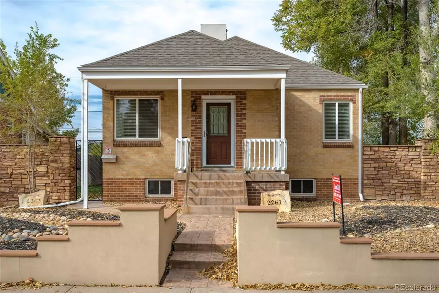2261 S Lincoln ST, Denver, CO 80210