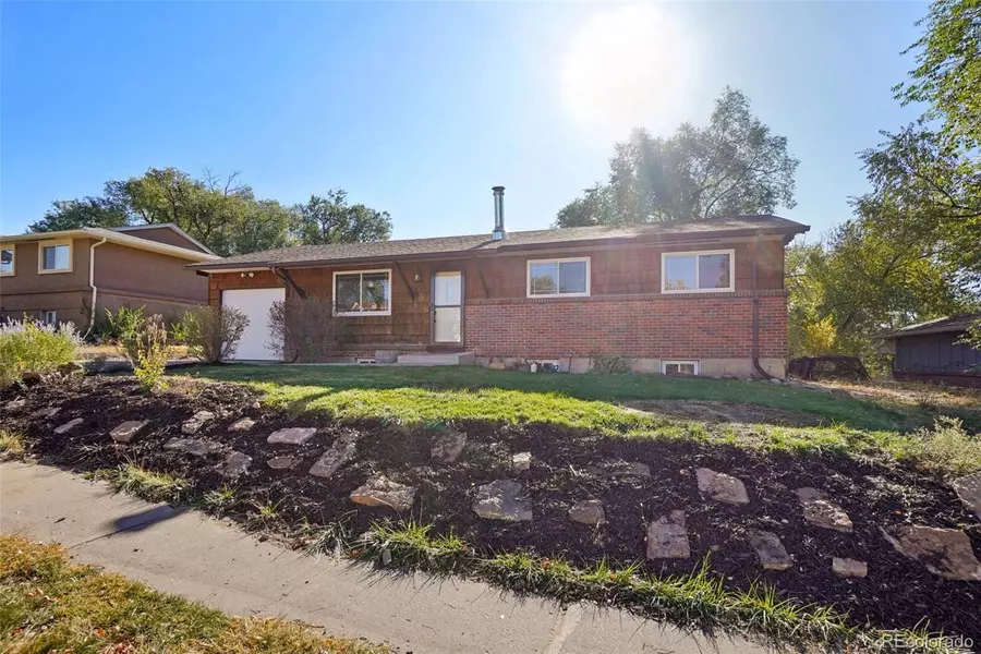 1311 Yosemite DR, Colorado Springs, CO 80910