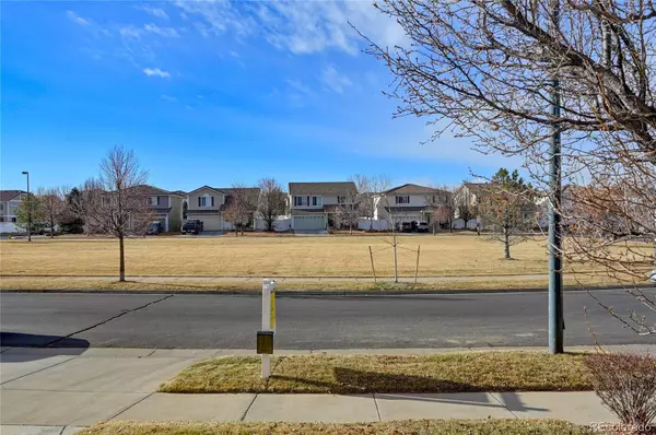 Denver, CO 80249,5182 Ceylon CT