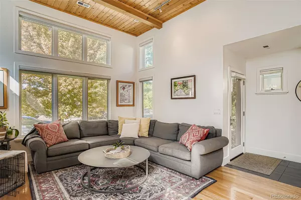 Denver, CO 80209,232 S Pennsylvania ST