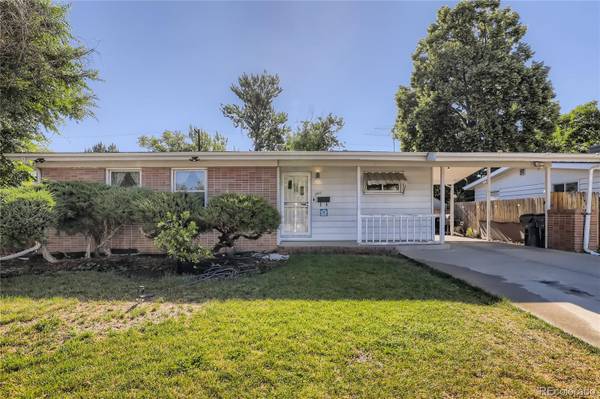 1610 S Chase ST, Lakewood, CO 80232