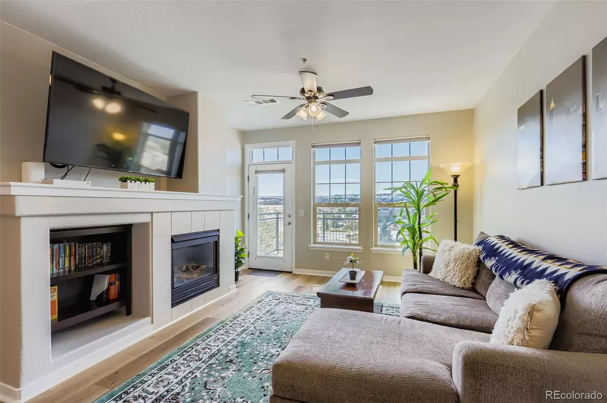 Broomfield, CO 80020,13456 Via Varra #307