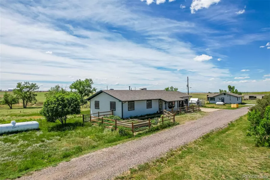 35055 E Mississippi AVE, Watkins, CO 80137