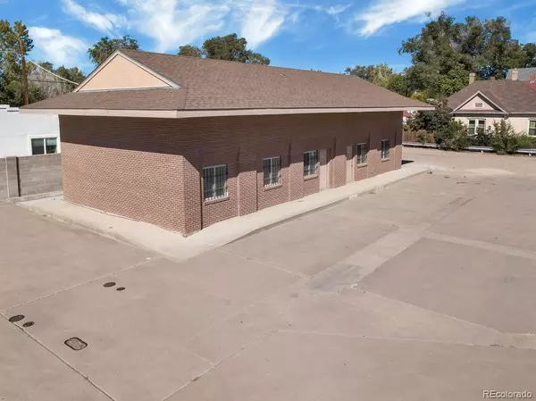 Pueblo, CO 81004,923 Lake AVE