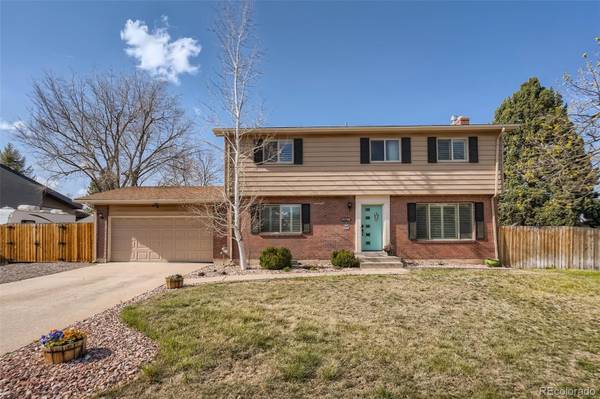 1985 E Noble PL, Centennial, CO 80121