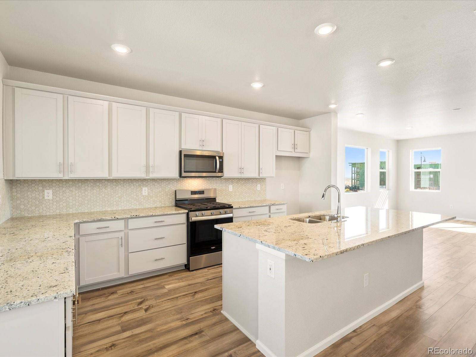 Broomfield, CO 80023,16586 Shoshone PL