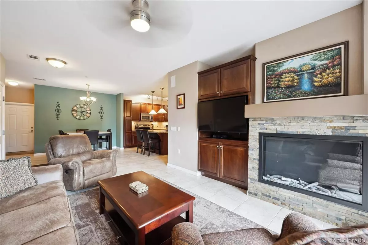 Parker, CO 80134,16600 Las Ramblas LN #B