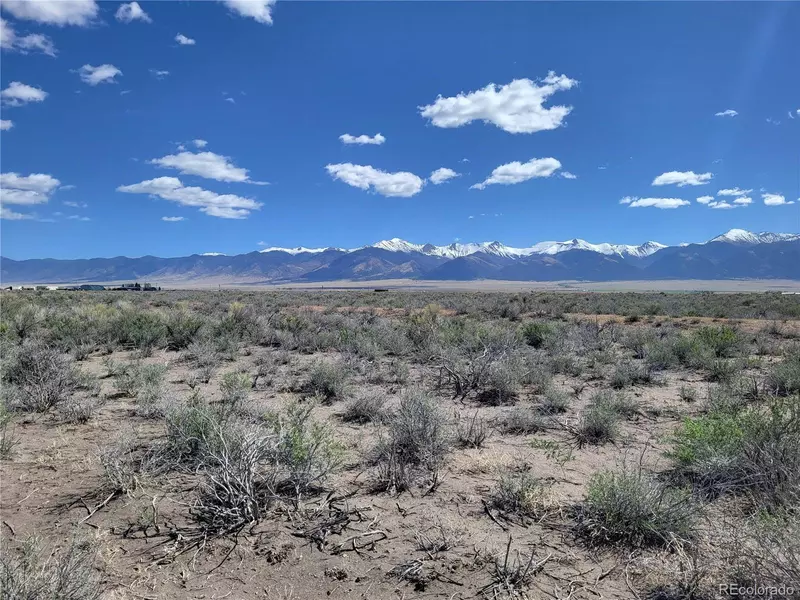 Highway 17, Moffat, CO 81143
