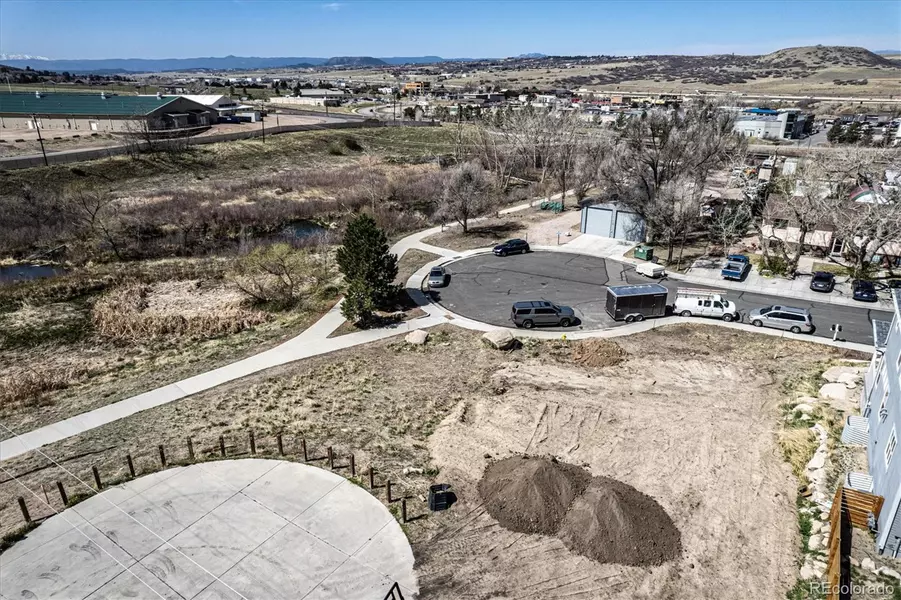 24 S Cantril ST, Castle Rock, CO 80104