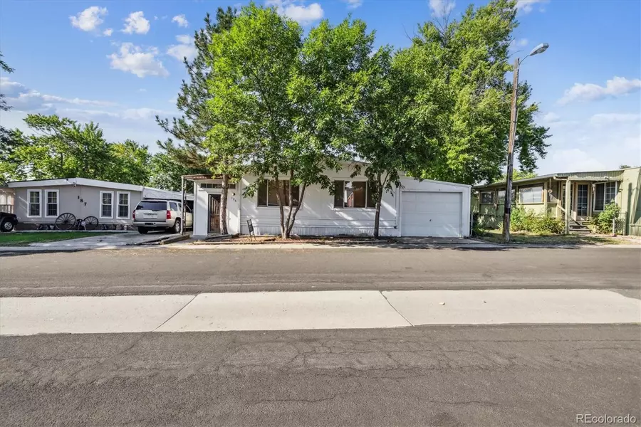 2100 W 100th AVE, Thornton, CO 80260