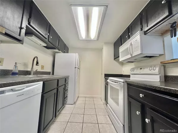 Denver, CO 80237,4400 S Quebec ST #104H