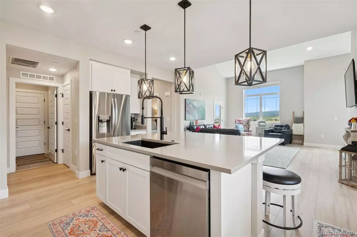 Littleton, CO 80127,10062 W Victoria PL #205