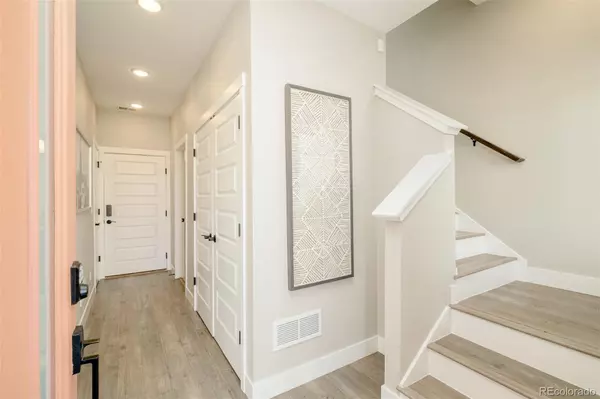 Denver, CO 80238,9880 E 62nd AVE