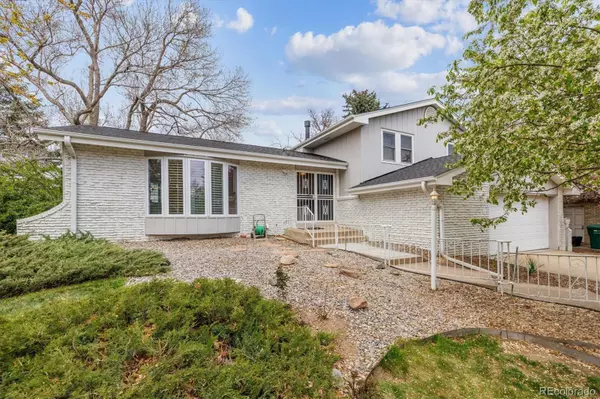 Aurora, CO 80012,12391 E Cedar CIR