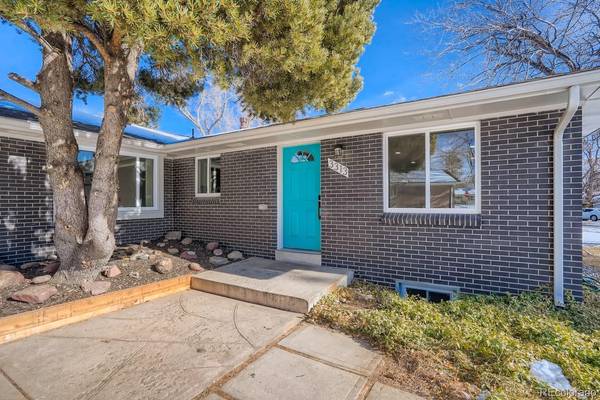 3313 E Costilla AVE, Centennial, CO 80122