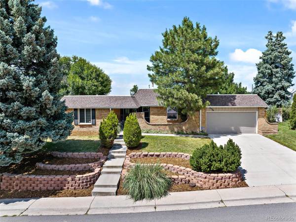 6724 S Detroit CIR, Centennial, CO 80122