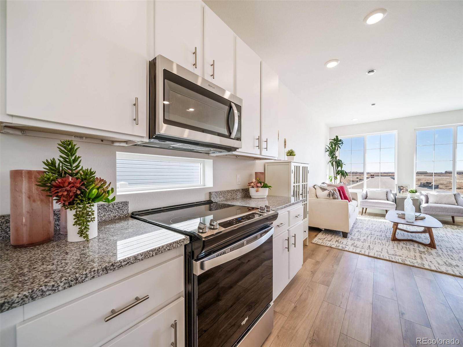 Aurora, CO 80019,22182 E 38th PL