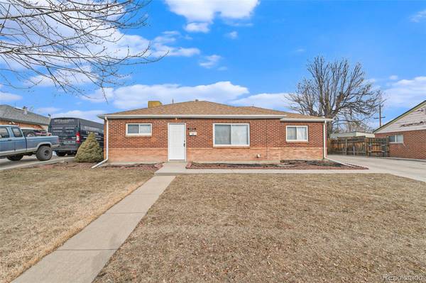 1011 Russell BLVD, Thornton, CO 80229