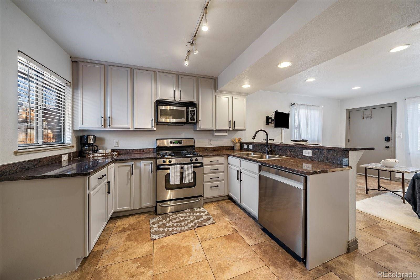 Denver, CO 80211,3321 Eliot ST