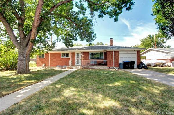 11924 W 61st AVE, Arvada, CO 80004