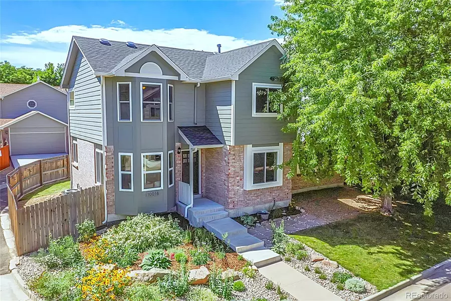 10018 W 82nd LN, Arvada, CO 80005