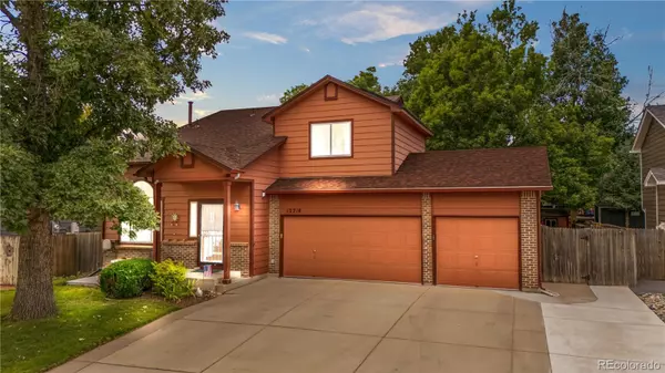 12218 W Aqueduct DR, Littleton, CO 80127
