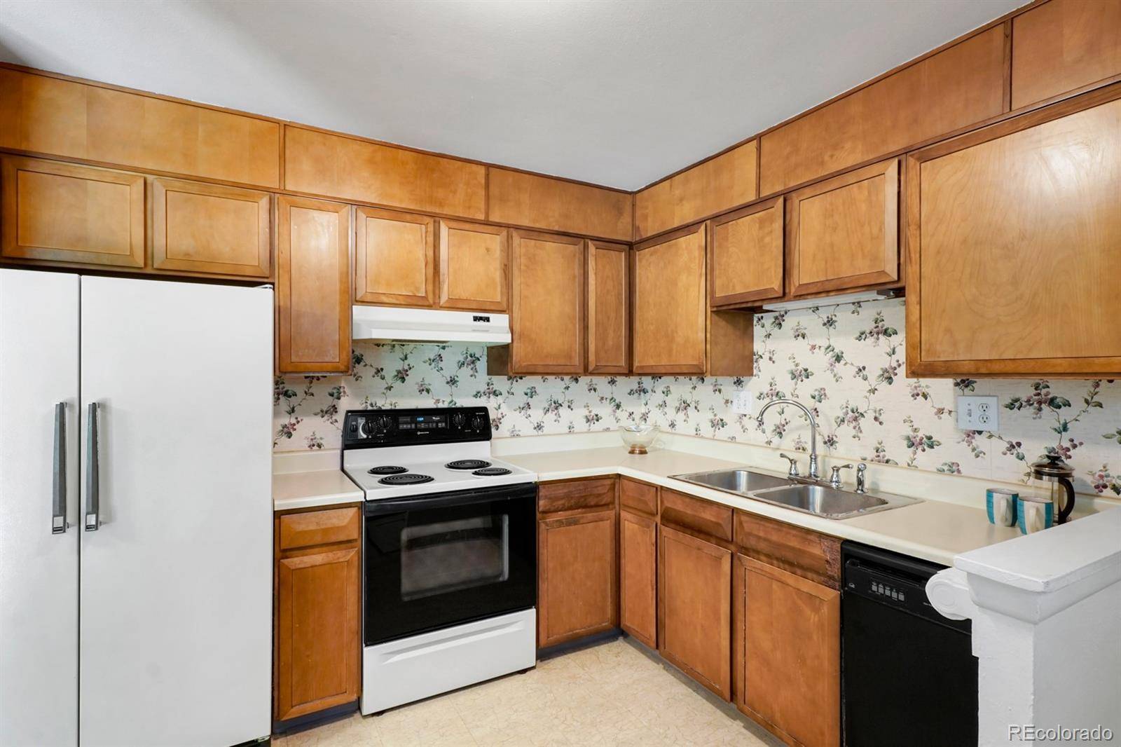 Colorado Springs, CO 80909,1106 Bowser DR