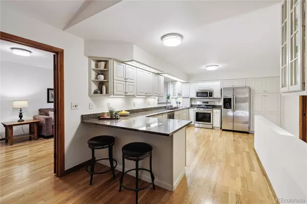 3298 S Krameria ST, Denver, CO 80222