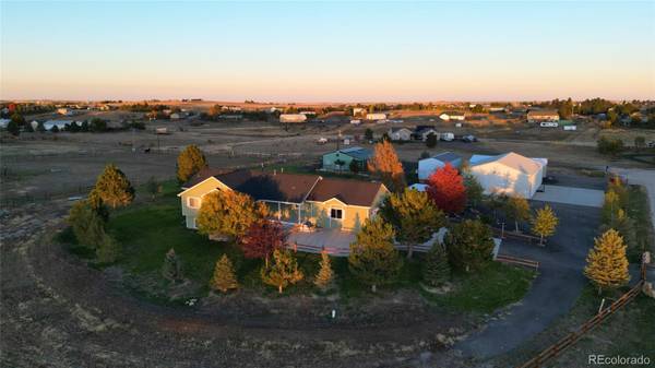 2183 Thomas CT,  Parker,  CO 80138