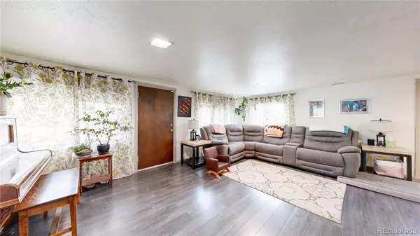 Strasburg, CO 80136,1596 Arapahoe ST