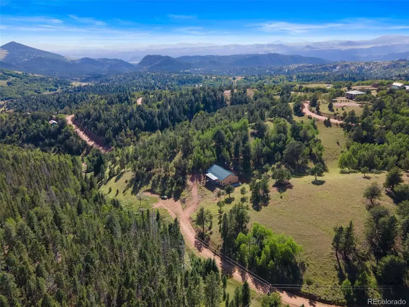 145 Nightingale LN, Cripple Creek, CO 80813