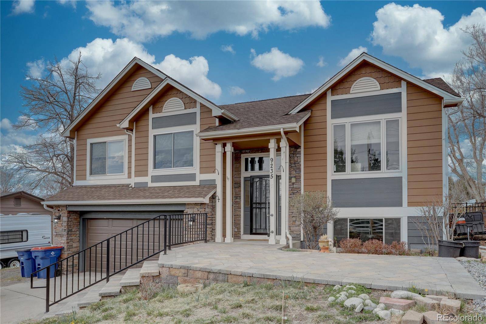 9235 W 66th AVE, Arvada, CO 80004
