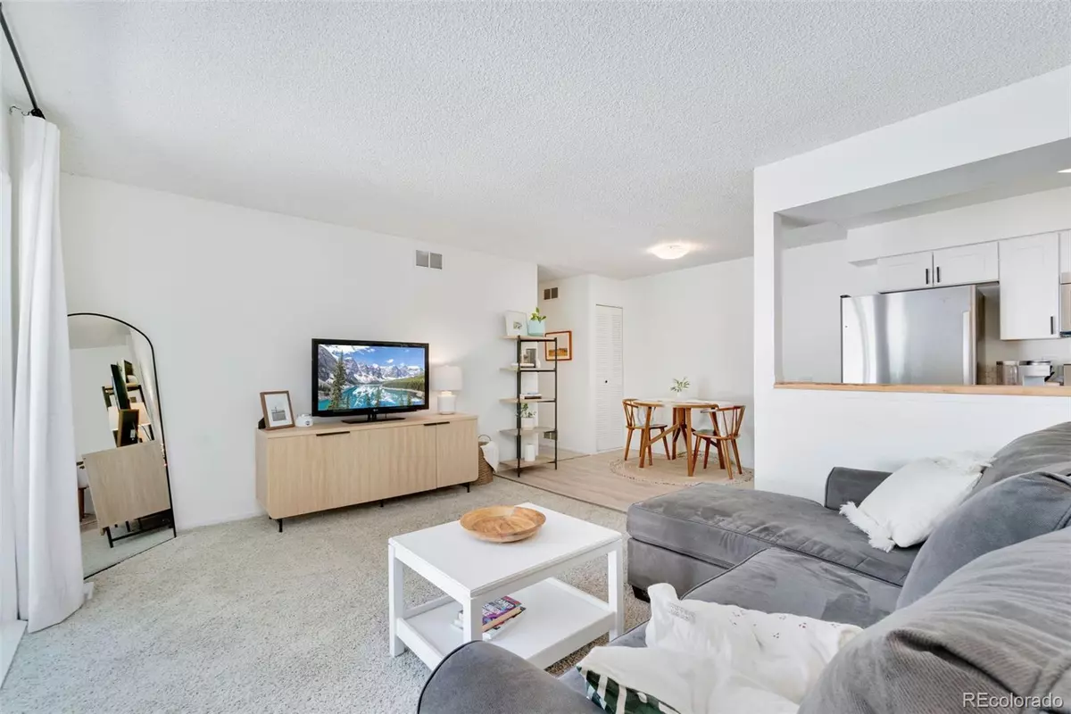 Denver, CO 80237,9255 E Lehigh AVE #208