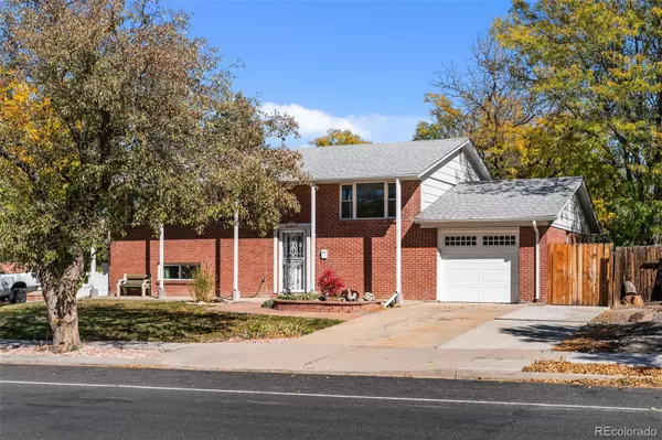 Aurora, CO 80012,366 S Troy ST