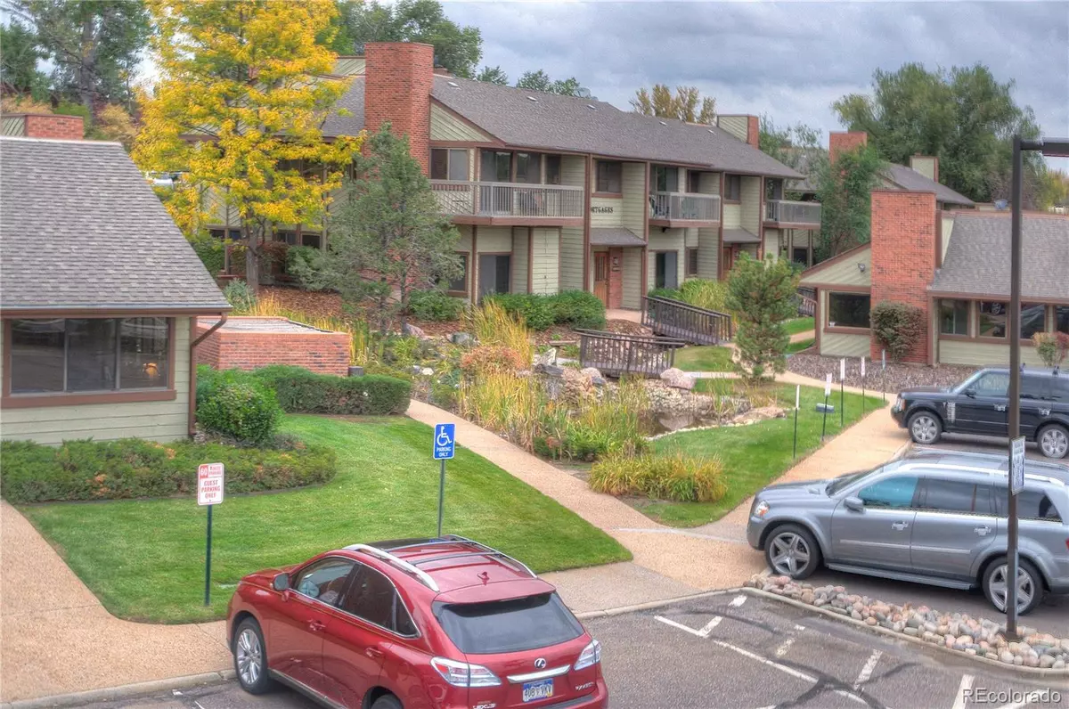 Littleton, CO 80123,5921 Middlefield RD #200