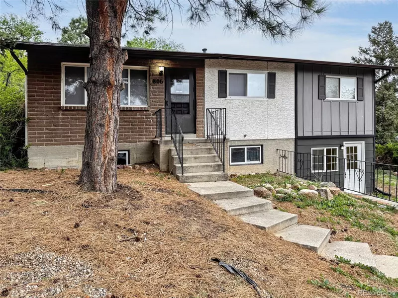 806 Paradise LN, Colorado Springs, CO 80904