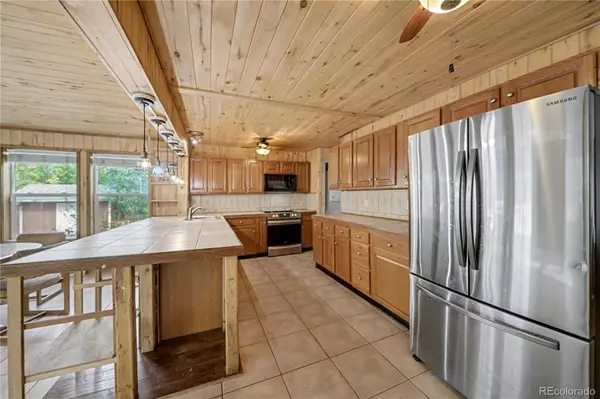 Colorado Springs, CO 80904,806 Paradise LN