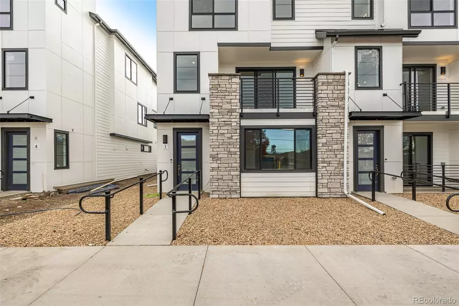 2076 S Holly ST #1, Denver, CO 80222