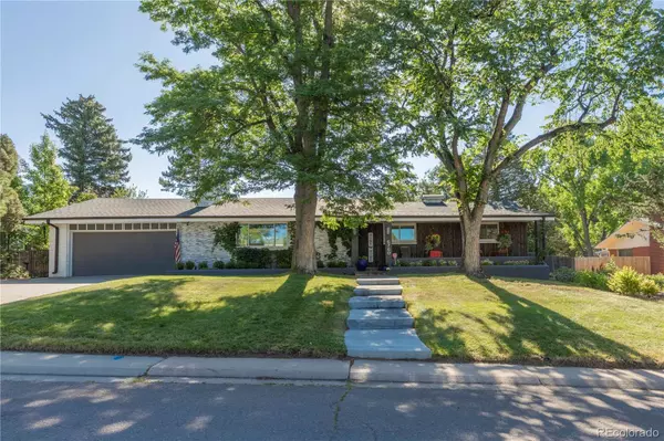 6760 S Depew ST, Littleton, CO 80128